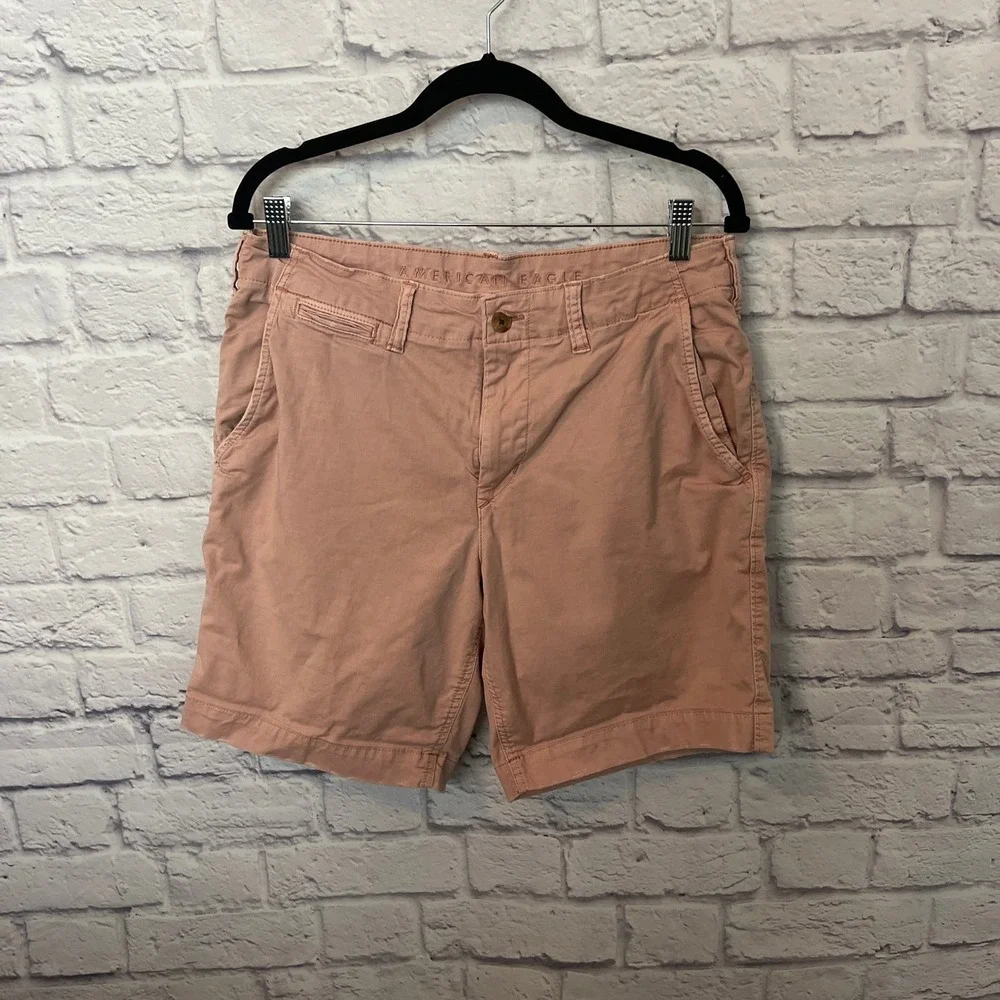 Men's American Eagle Khaki Shorts- Size 32 - Picture 1 of 5